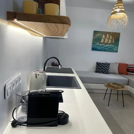 Konstantza's Elegant Апартаменты *