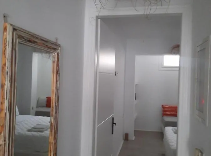 Konstantza's Elegant Naxos City