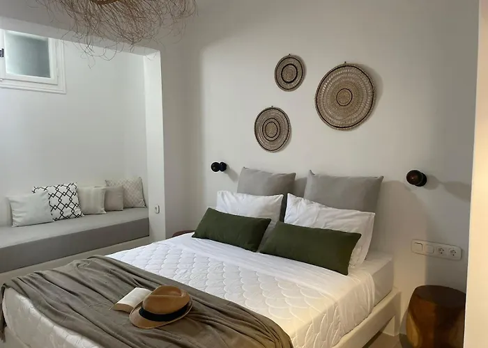 Konstantza's Elegant